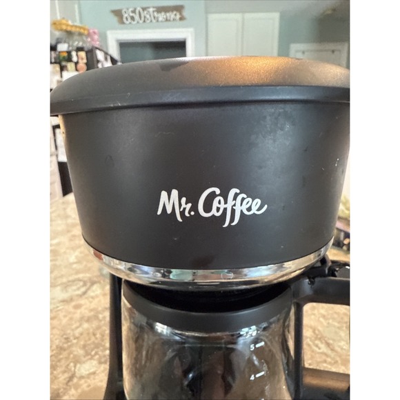 Mr. Coffee 2109181 5 Cup Programmable Coffee Makers‎ - Black - Picture 4 of 7